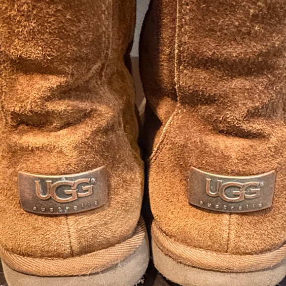 UGG Tan Shearling Lined Boots - Picture 11 of 11